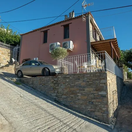 με θέα το ηλιοβασιλεμα 2 *