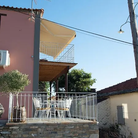με θέα το ηλιοβασιλεμα 2 * Afissos