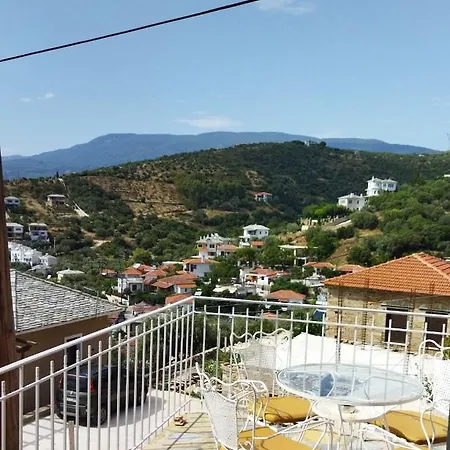 με θέα το ηλιοβασιλεμα 2 Holiday home Afissos
