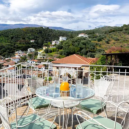 με θέα το ηλιοβασιλεμα 2 Holiday home
