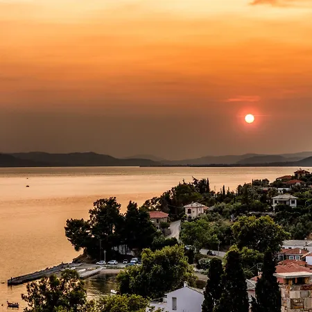 Holiday home με θέα το ηλιοβασιλεμα 2 *